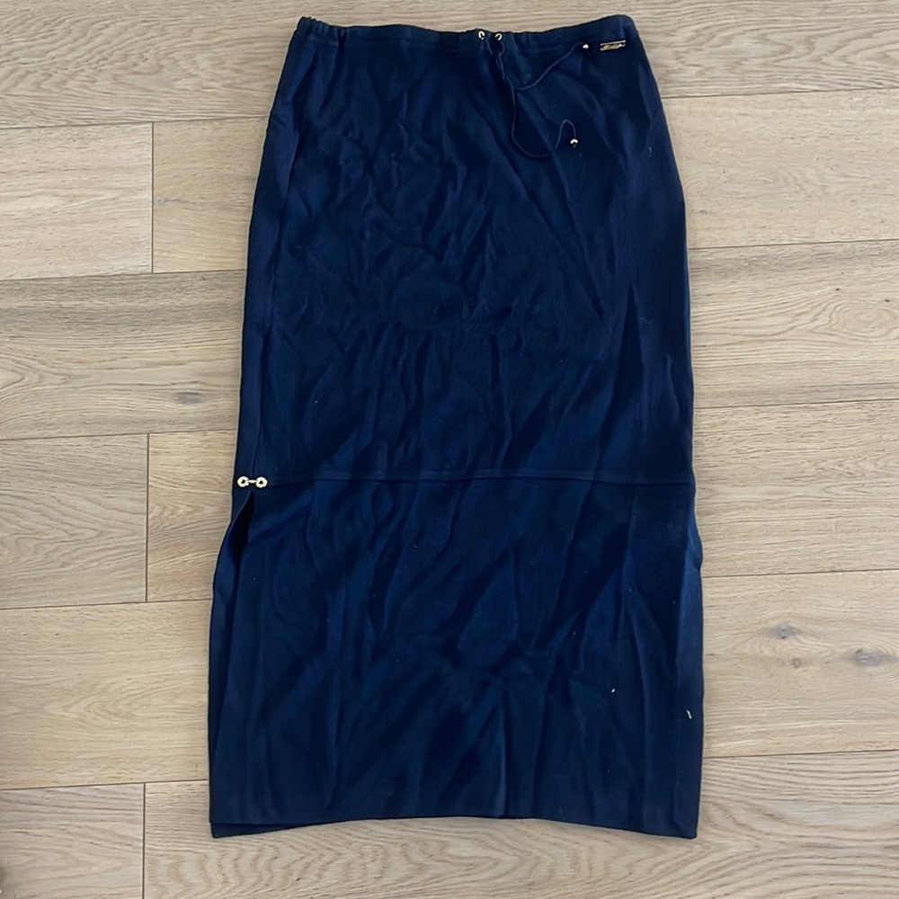 At John sport size medium